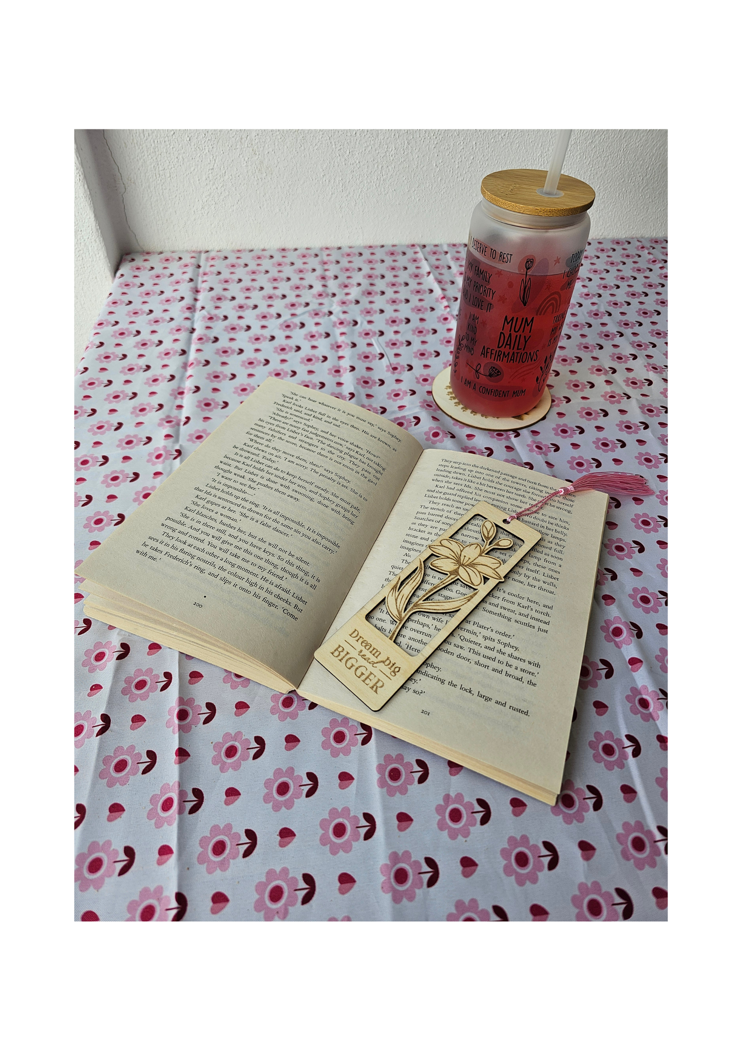 Dream Big, Read Bigger - Summer Floral Wooden Bookmark