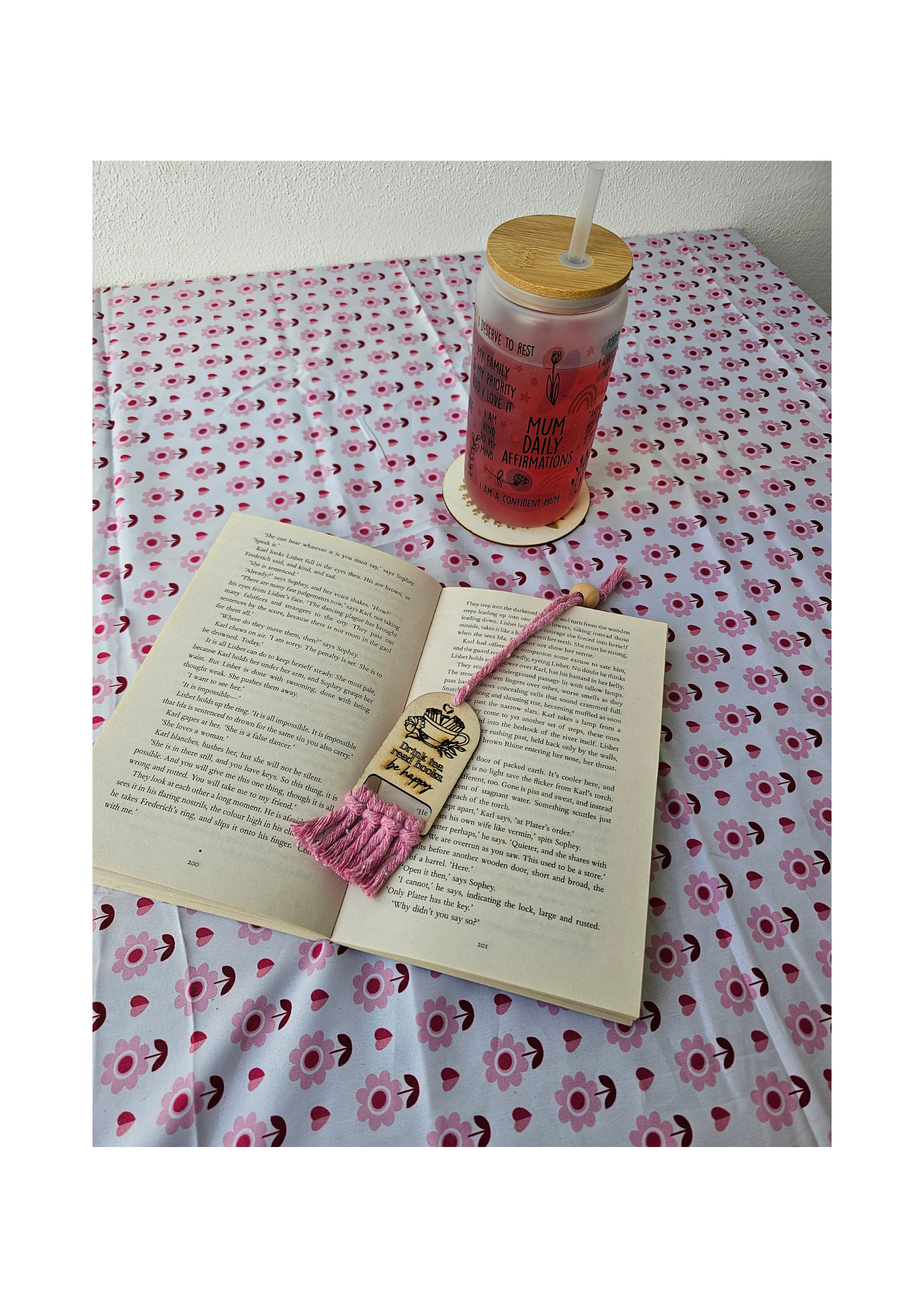 Drink Tea, Read Books, Be Happy - Macramé Wooden Bookmark