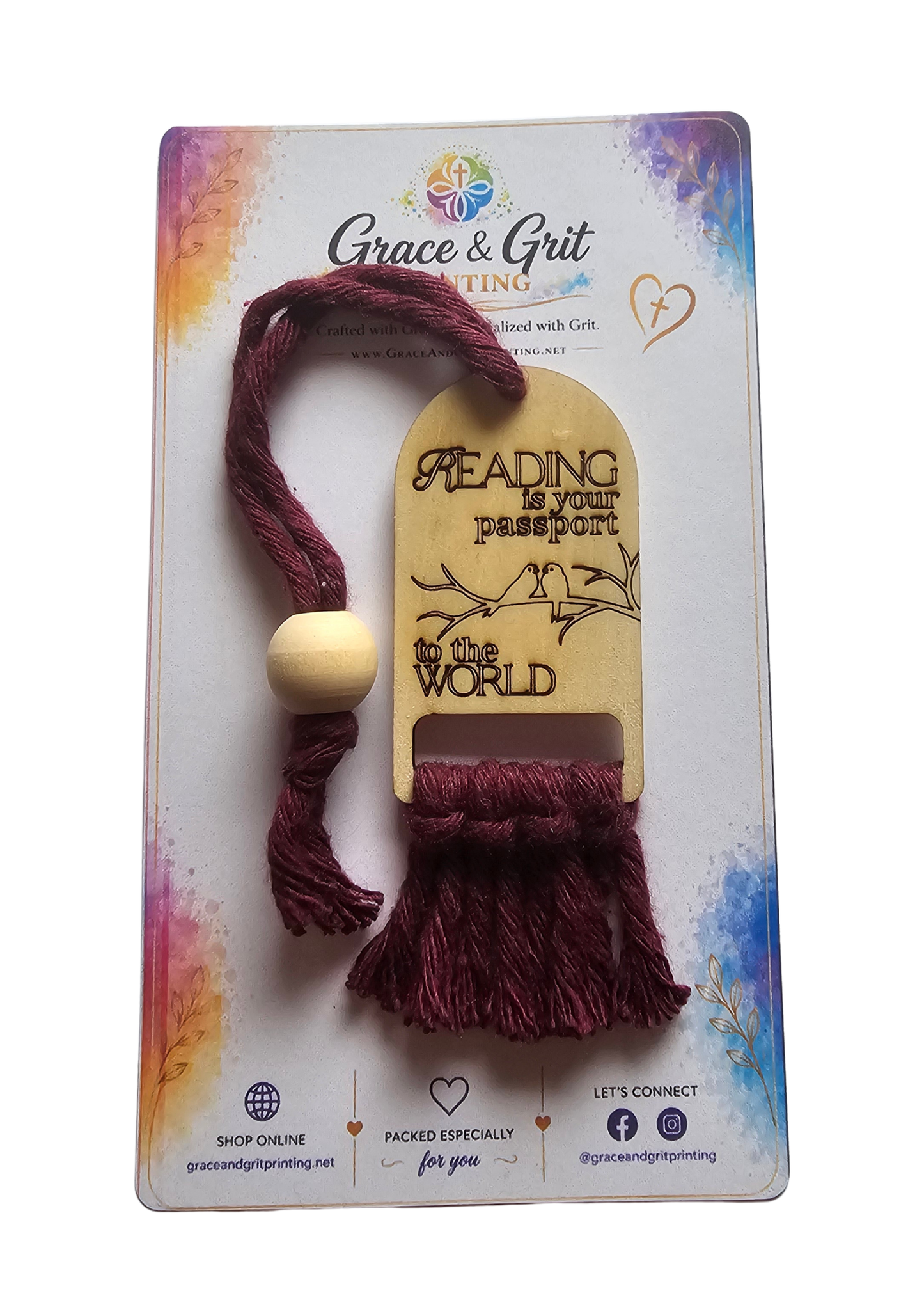 Reading Is Your Passport To The World - Macramé Wooden Bookmark